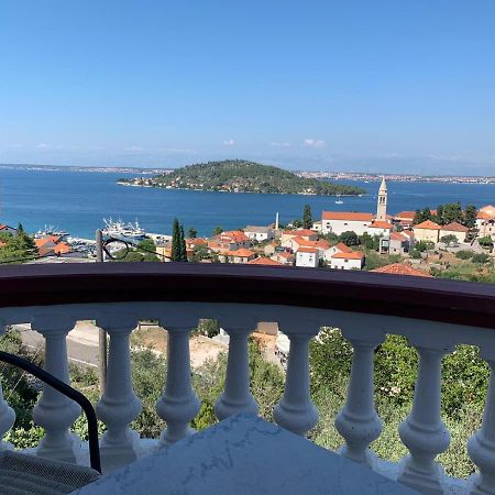 Apartment Halugica Кали Екстериор снимка