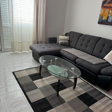 Apartment Halugica Кали Екстериор снимка